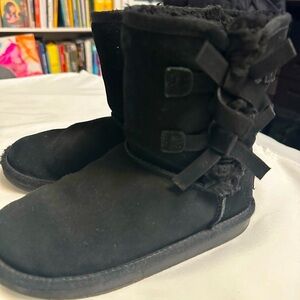 Koolaburra by UGG Black Boots Size 1